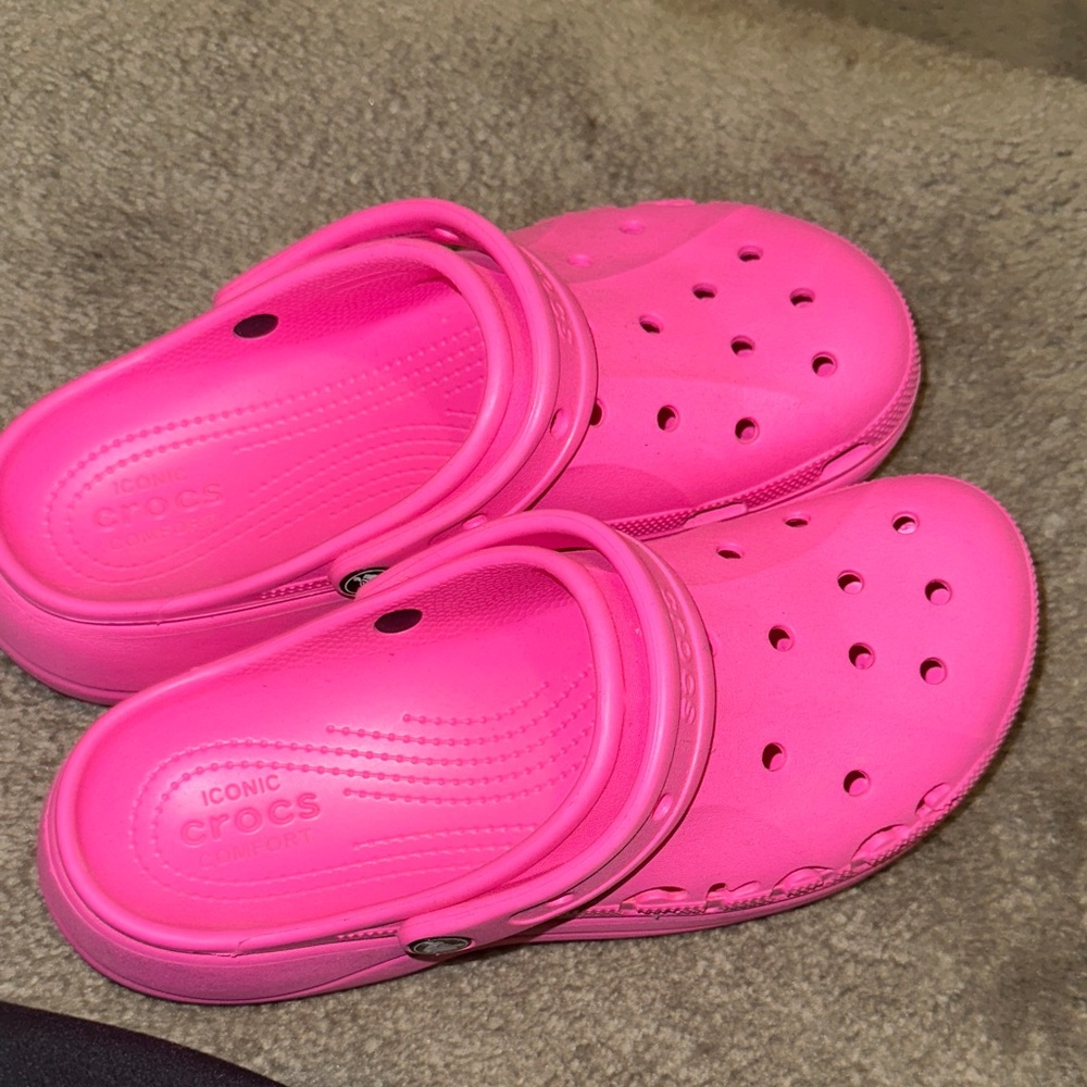 CROCS  Bright Pink Platforms